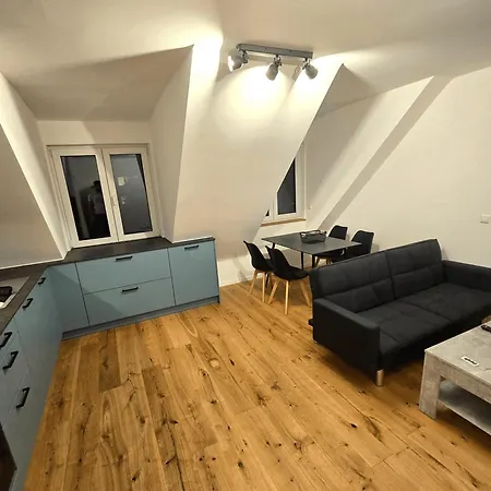 Lägenhet Modernes, Neu Eingerichtetes In Lage Nahe Autobahn, S Bahn Und Stadtzentrum Karlsruhe