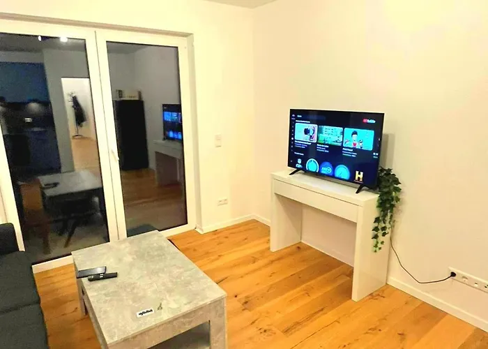 Modernes, Neu Eingerichtetes In Lage Nahe Autobahn, S Bahn Und Stadtzentrum * Karlsruhe